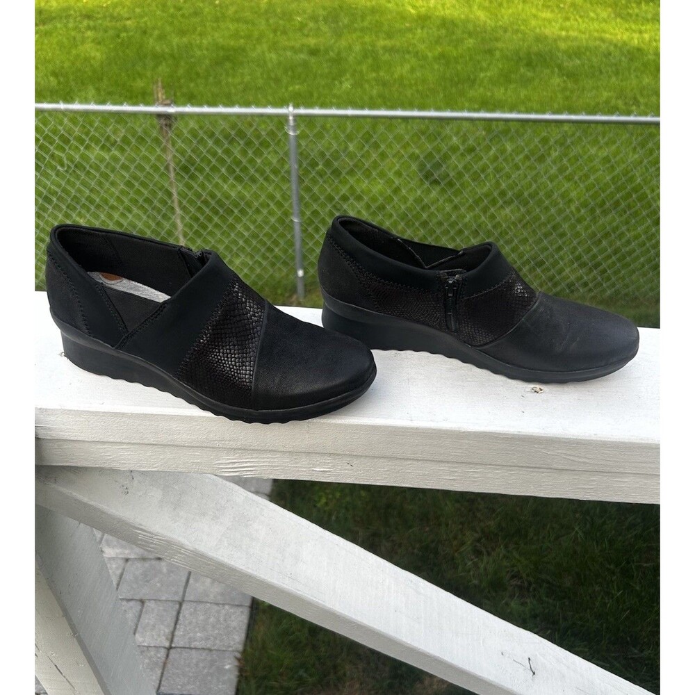 Clarks Cloudsteppers Women’s Size 7.5 Black Comfort Wedge Slip-On Shoes